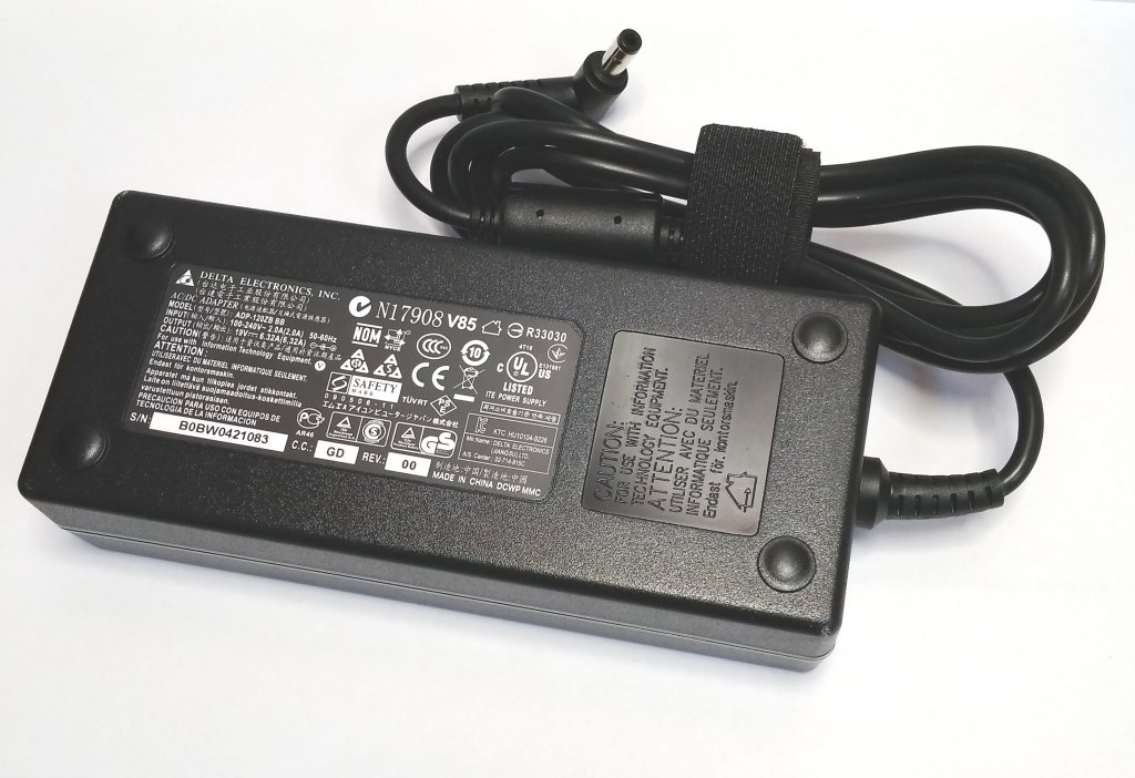Cargador para Laptop ASUS 19V 6.32A 5.5*2.5mm 120W