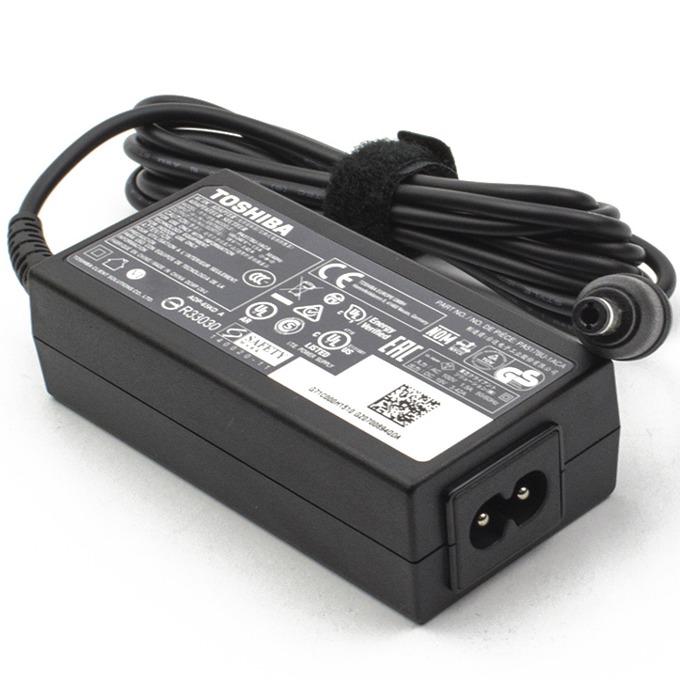 Cargador para Laptop TOSHIBA 19V 3.42A Generica A1 5.5*2.5mm 65W